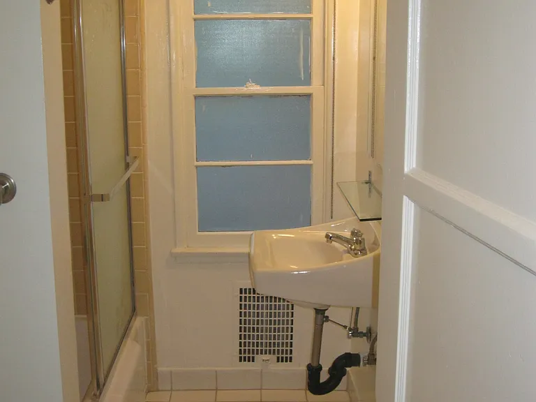 2530 Kansas Ave #B — Photo 6