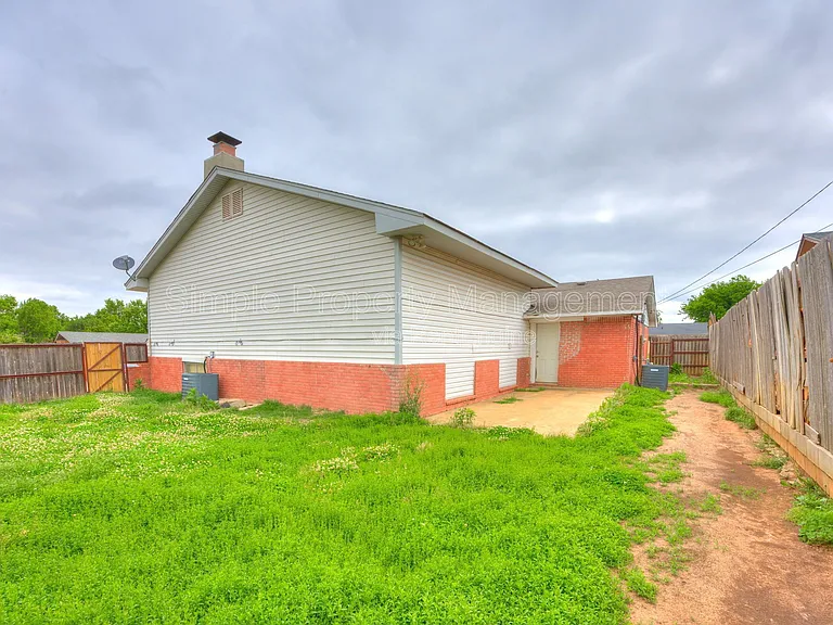 1802 S Dille Ave — Photo 22