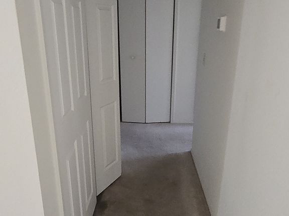 5th image of 5518 E Lindstrom Ln Unit 1026