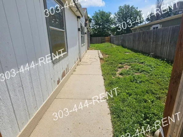 140 Dahlia St, Hudson, CO 80642