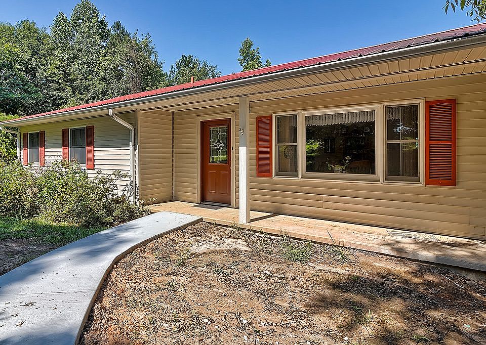 2nd image of 255 Sunrise Dr