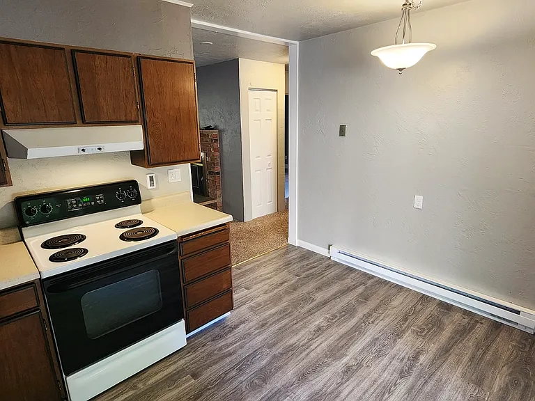 6526 Karjala Rd — Photo 7