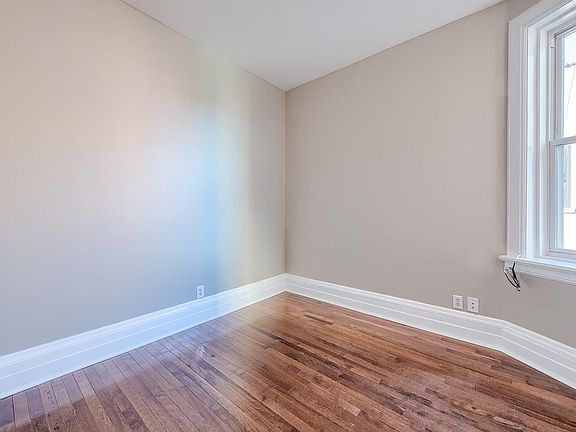 4th image of 134 Clifton Pl APT 7