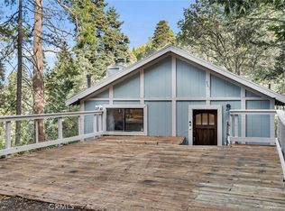 561 Dover Ct, Lake Arrowhead, CA 92352