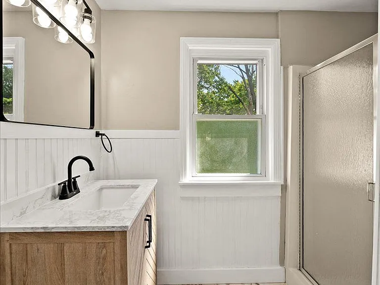 204 Stevenson Rd — Photo 13