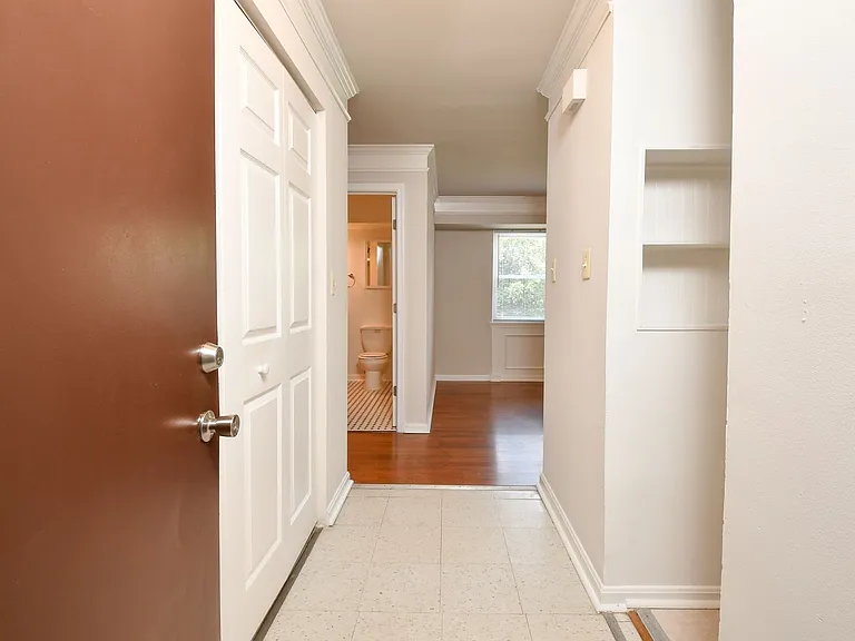 102 Chesterfield Ln #201 — Photo 18