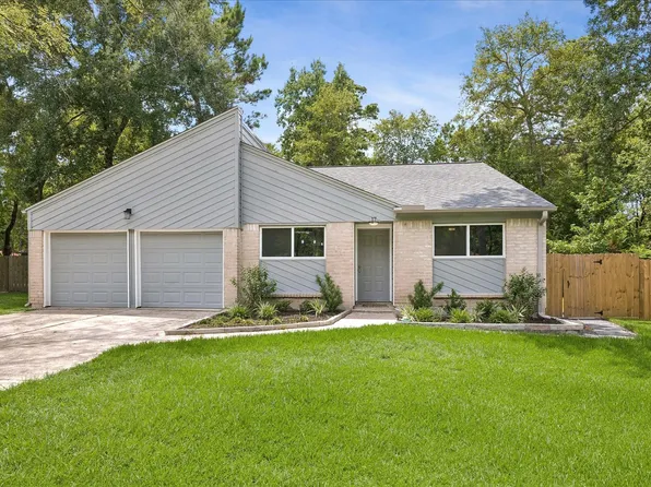 17 Oldstream Ct, Spring, TX 77381