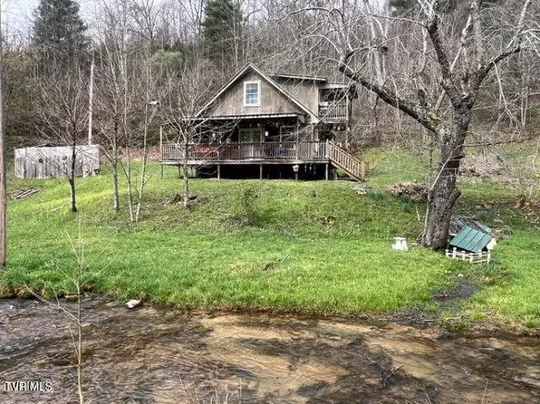 14251 Nickelsville Hwy, Nickelsville, VA 24271
