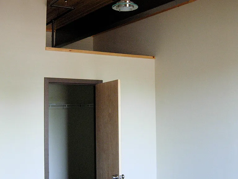 723 S Neil St #203 — Photo 7