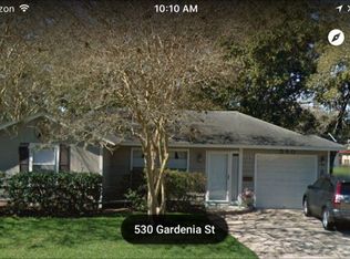 530 Gardenia St, Lake Jackson, TX 77566