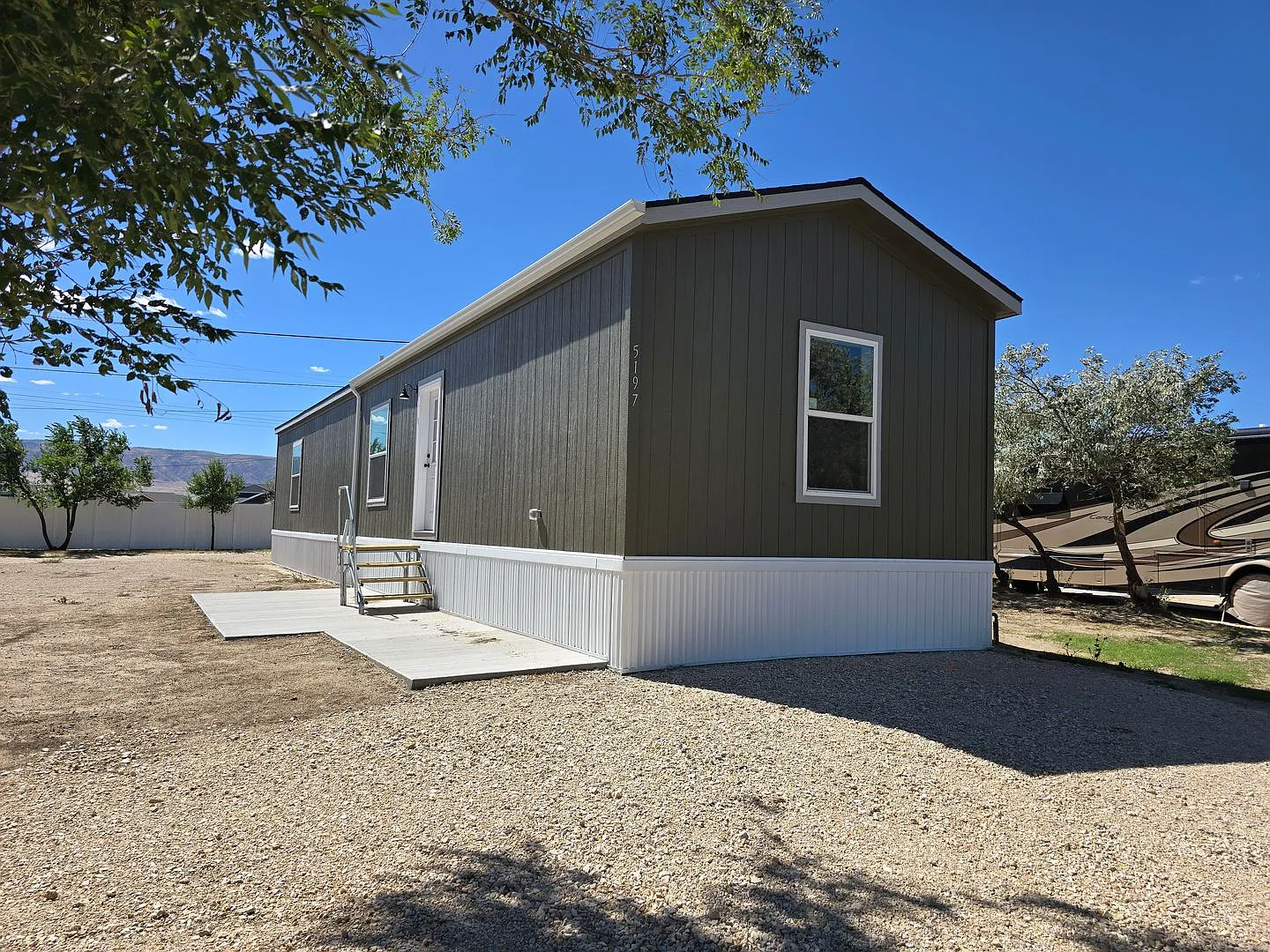 Brand new 2 bed, 2 bath manufactured home! — Photo 1