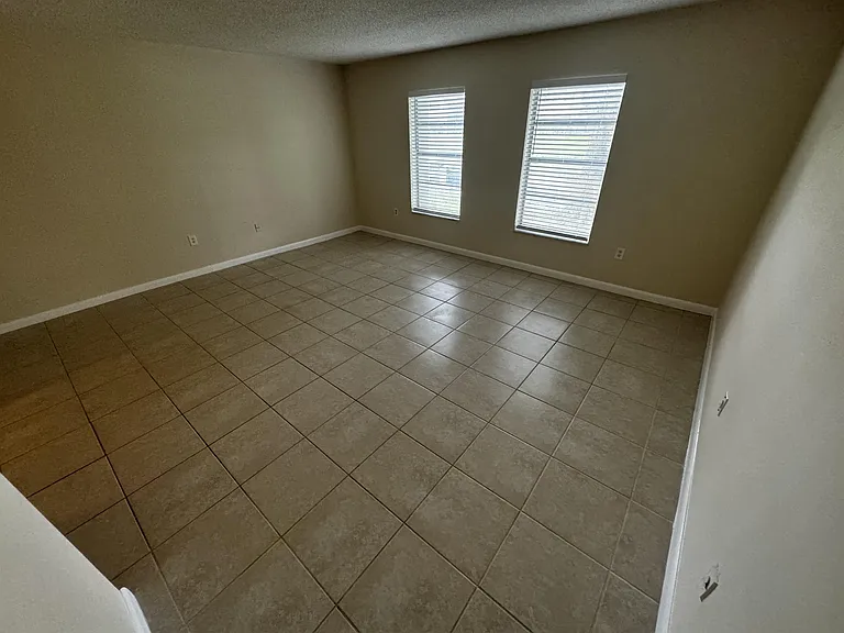 8481 Springtree Dr #107B — Photo 9