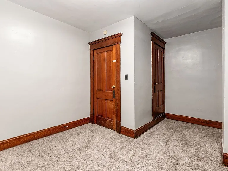 25 E Blake Ave — Photo 22