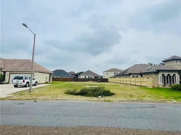 2615 Fresno Ave, Hidalgo, TX 78557