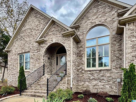 4th image of 809 Timberline Ln