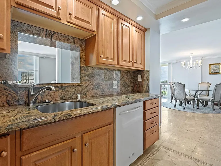 1 Las Olas Cir #809 — Photo 20
