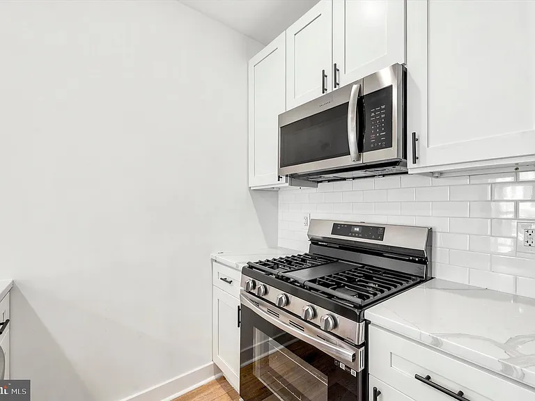 5616 Florence Ave — Photo 15
