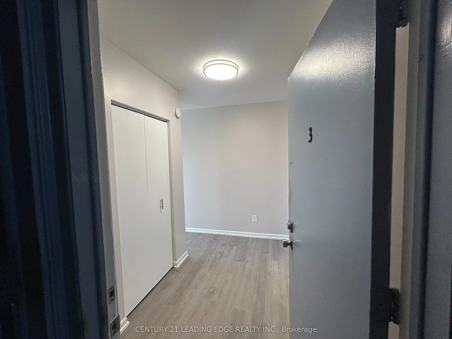 1 bed, $2,000 — Photo 2