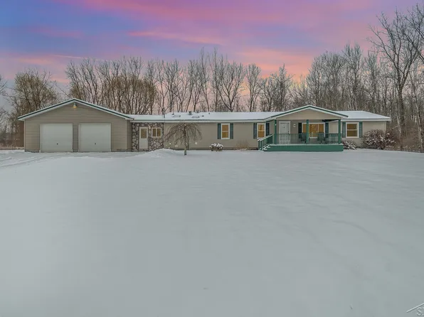 1920 E Huron Rd, Au Gres, MI 48703