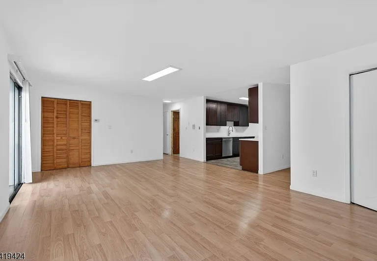 485 Broadway #11 — Photo 1