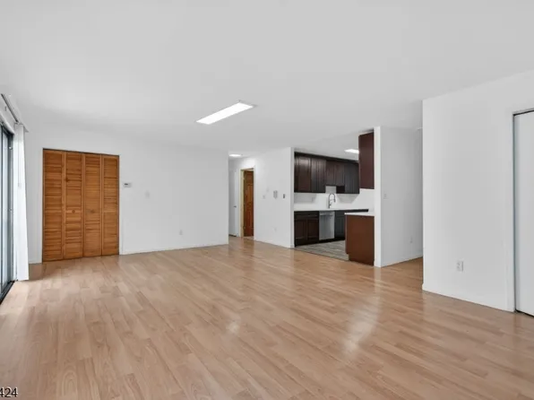 485 Broadway APT 11, Newark, NJ 07104