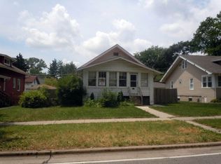 1222 Center St, Des Plaines, IL 60018