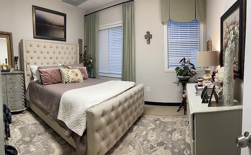 2nd image of 1808 S Chestatee St #101