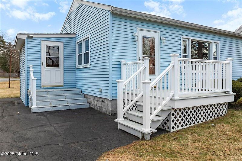 2nd image of 47 Phillips Road