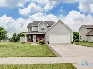 1221 Winchester Ct, Findlay, OH 45840
