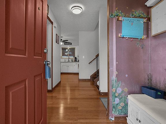 3rd image of 6451 Silverleaf Ave