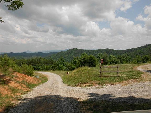 5th image of 0 Bullet Mountain Dr Lot 33
