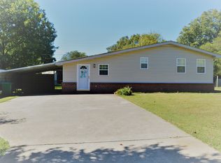 1200 Burroughs Ave, Muscle Shoals, AL 35661
