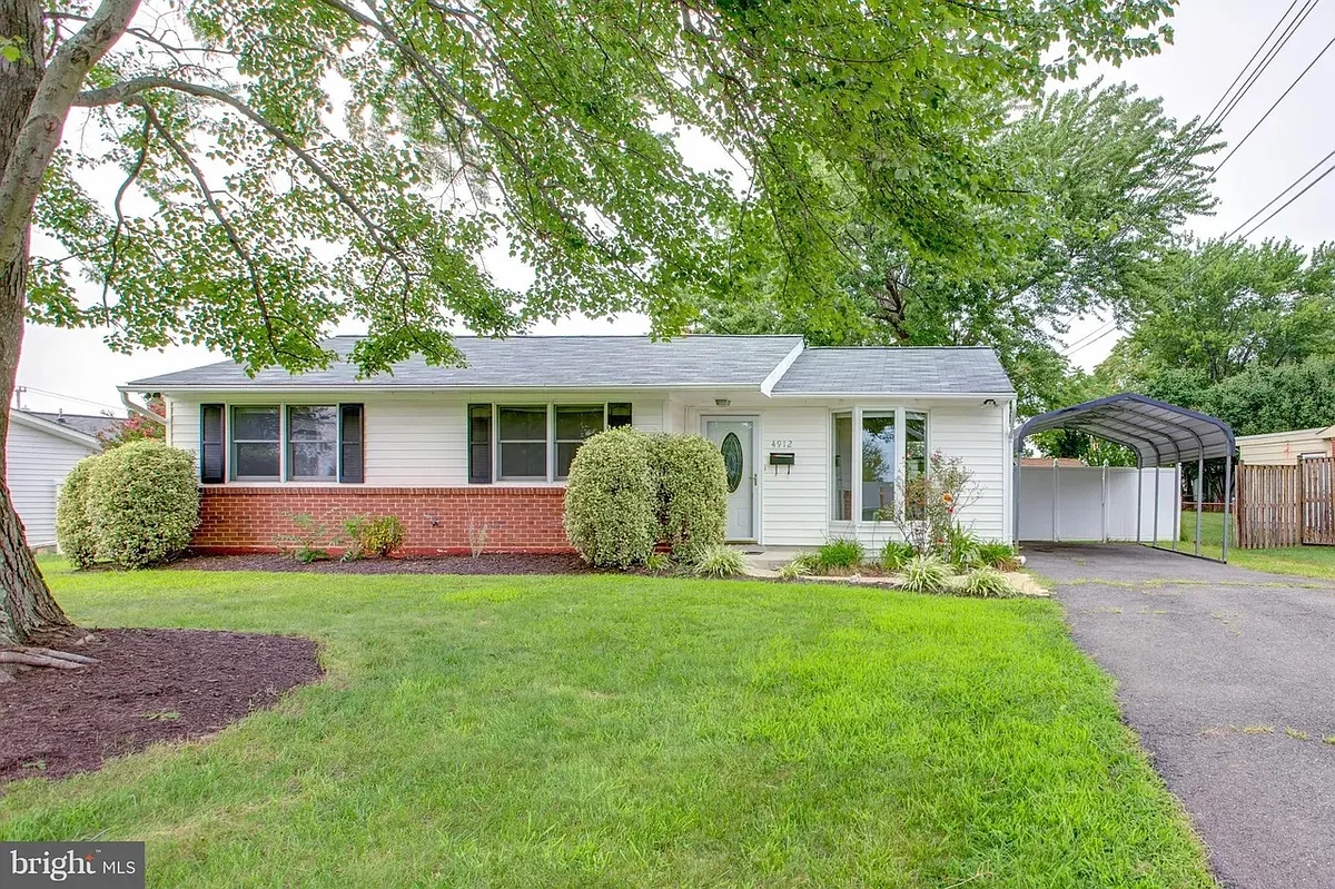 Building Photo - 4912 Upland Dr