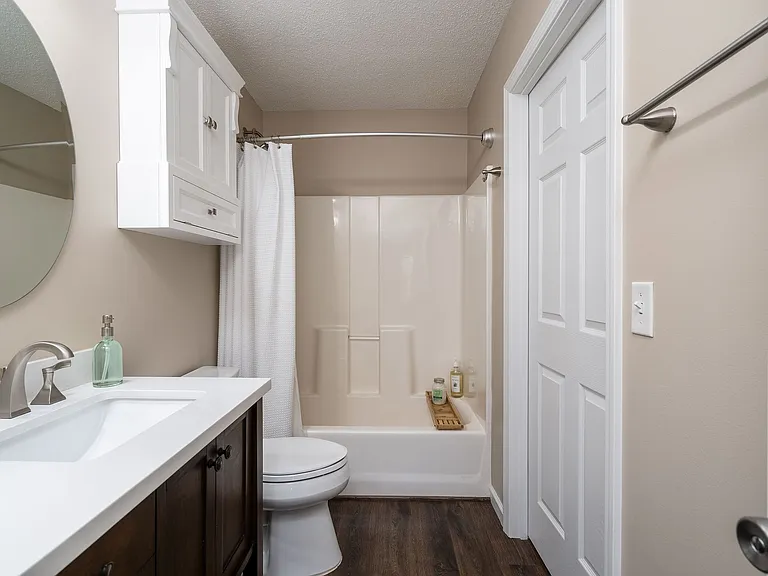112 Kings Mountain Ct — Photo 23