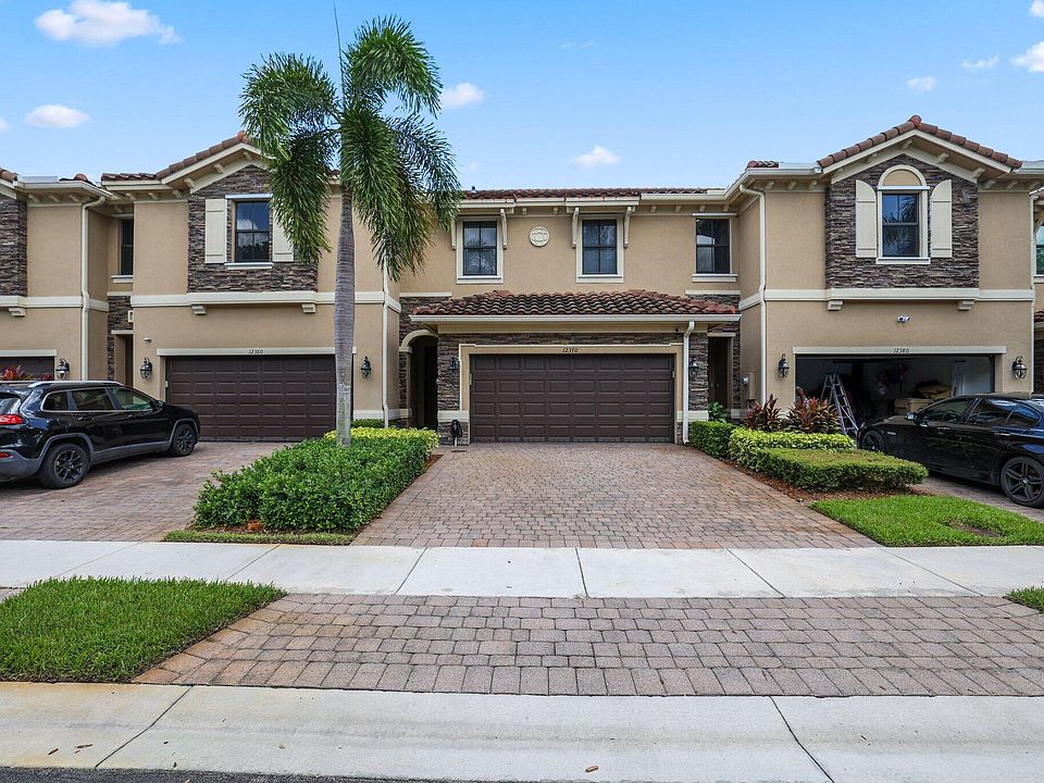 1st image of 12370 N Village Circle