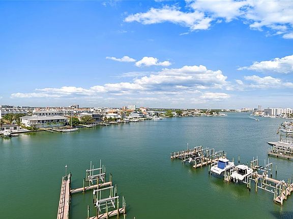 2nd image of 530 S GULFVIEW BOULEVARD #601