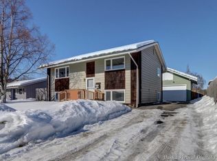 3305 Cassius Ct, Anchorage, AK 99508