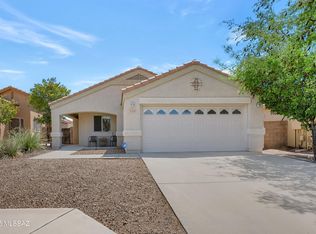 10440 E Oakbrook St, Tucson, AZ 85747