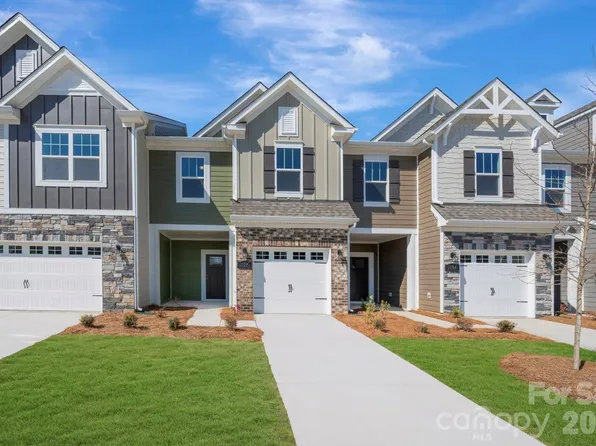 1138 Overbrook Pl, Wingate, NC 28174