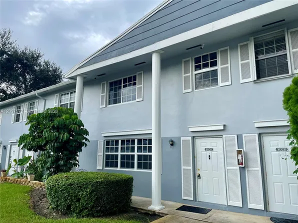8020 SW 17th Pl #3-5, Fort Lauderdale, FL 33324