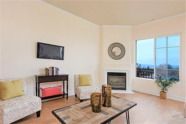 12376 Carmel Country Rd #305 — Photo 7