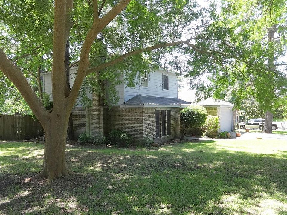1st image of 11889 La Salle Springs Ct
