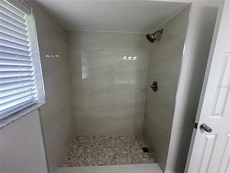 25527 Antler St — Photo 8