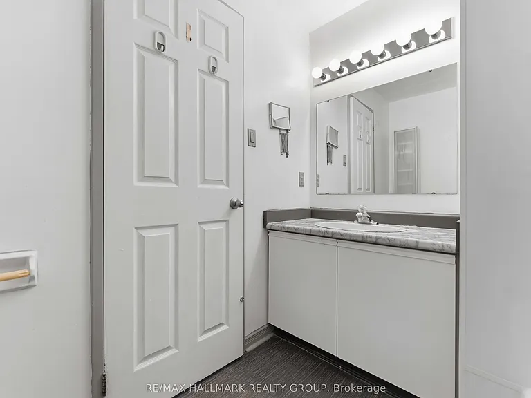 199 Kent St #1602 — Photo 34