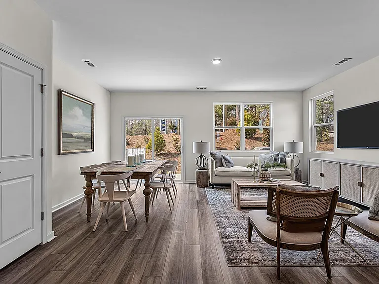 3104 Primo Dr — Photo 6