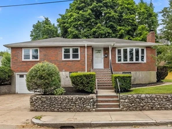 66 Danny Rd, Hyde Park, MA 02136