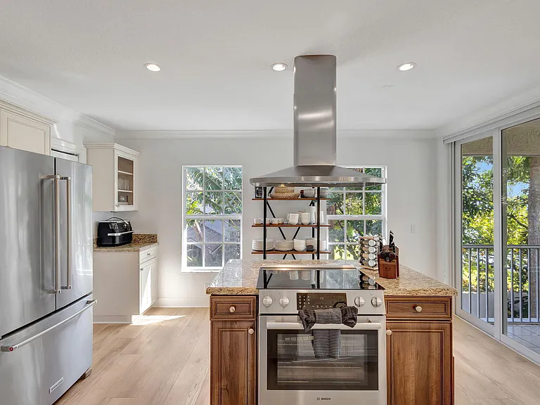 11839 Pebblewood Dr — Photo 21