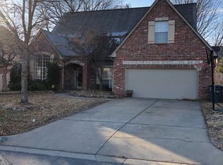 8712 E 98th Pl, Tulsa, OK 74133