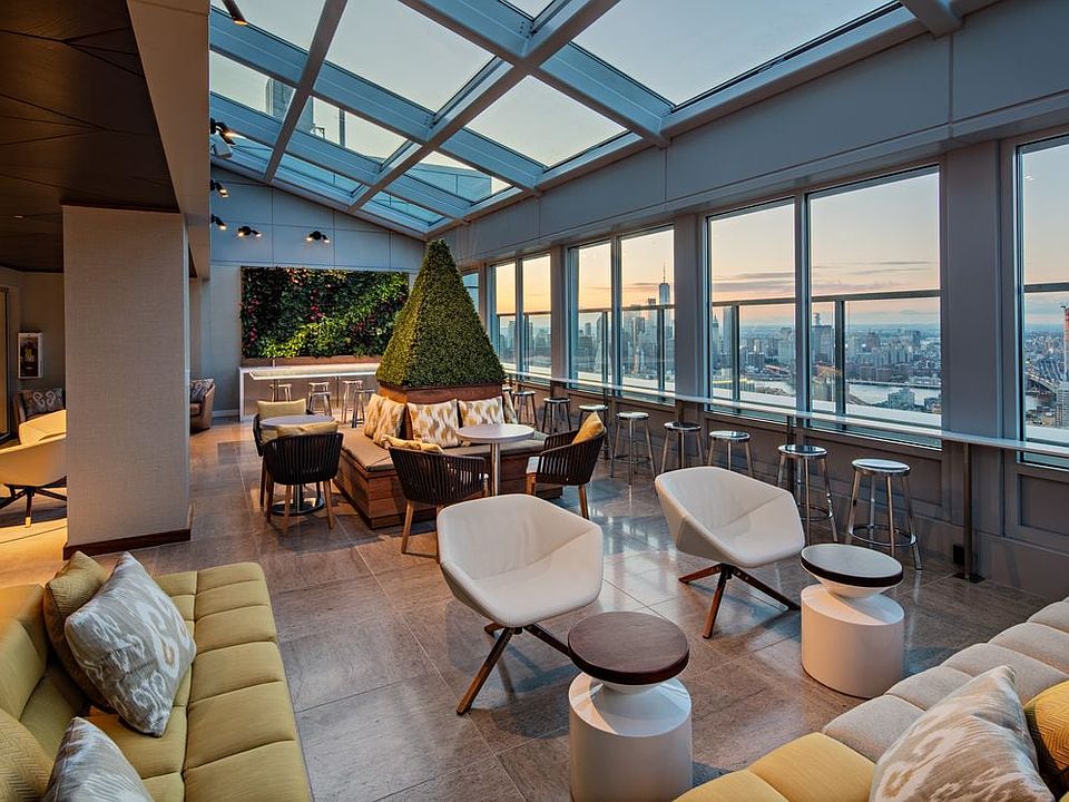 Rooftop lounge