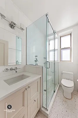 Sold by Coldwell Banker Warburg | media 6